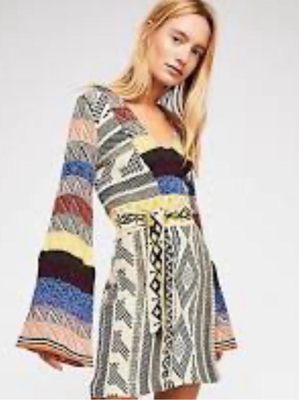 Free People Bohemian V-Neck Knit Dress with Belt - Multicolor PTP 19”, L 36”